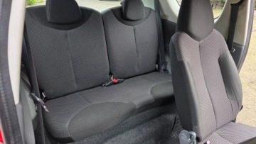 Toyota Yaris III Hatchback 5d Facelifting 1.0 VVT-i 69KM 2009 TOYOTA AYGO 1.0 VVT-i 68KM 2009 KLIMA-SERWO SUPER STAN! BIEDRONECZKA!!!, zdjęcie 39