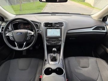 Ford Mondeo V Kombi 1.5 EcoBoost 160KM 2017 Ford Mondeo SW LEDNAVIAsystent ParkowaniaAsystent PasaCzyta Znaki 1.5, zdjęcie 11