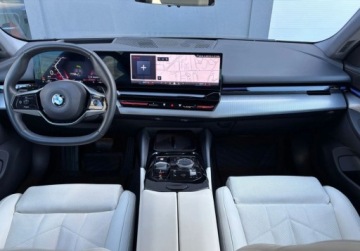 BMW Seria 5 G90-91 2023 BMW Seria 5 BMW 520d xDrive Dostawa pod dom w cenie Dealer BMW Bonkowscy, zdjęcie 5