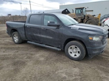  RAM 1500 Tradesman 2024 5.7 Benzyna 395KM, zdjęcie 4