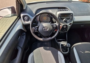 Toyota Aygo II Hatchback 5d 1.0 VVT-i 69KM 2016 Toyota Aygo 1.0 benz. 69KM Gwarancja Zamiana Z..., zdjęcie 6