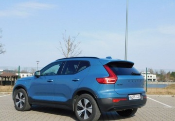 Volvo XC40 Crossover Plug-In Facelifting 1.5 T4 211KM 2023 Volvo XC 40 1,5T4 z Gwarancja Bezwypadkowy Model 2024r 1.5 Hybryda Plug-in, zdjęcie 5