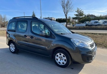Peugeot Partner II Tepee Facelifting 2015 1.6 VTi 98KM 2015 Peugeot Partner 1,6 Benz. 98 KM, Klima, Tylko 135 Tys Km 1.6 Benzyna 98KM, zdjęcie 4