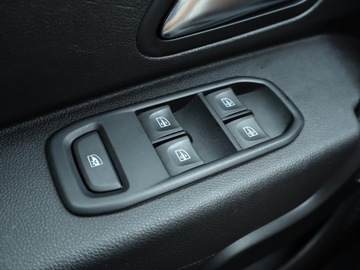 Dacia Duster II SUV 1.0 TCe 101KM 2019 Dacia Duster 1.0 TCe, Salon Polska, Serwis ASO, zdjęcie 12