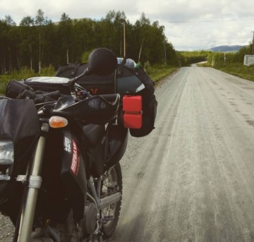 Канистра пластиковая для топлива или масла, прочная Fuel Friend 1,5л.