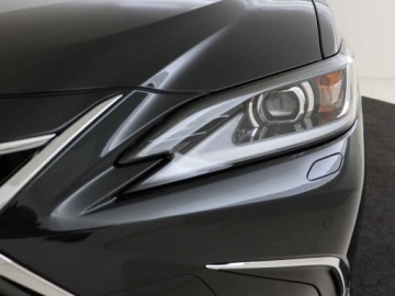 Lexus ES VII (XV70) Sedan Facelifting 300h 218KM 2025 Od ręki - 300h Business Edition 2.5 E-CVT 218KM | Podgrzewane fotele!, zdjęcie 2