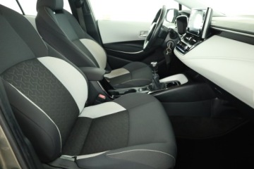 Toyota Corolla XII Hatchback 1.2 Turbo D-4T 116KM 2020 Toyota Corolla 1.2 Turbo, Salon Polska, zdjęcie 6