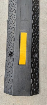 Защитный порог для кабелей