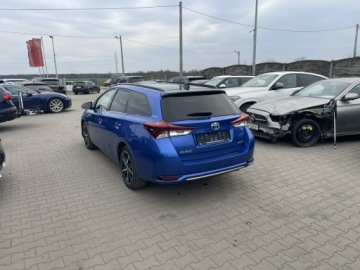 Toyota Auris II Touring Sports Facelifting 1.8 Hybrid 136KM 2018 Toyota Auris Selection Hybryda Kamera Podgrzewanie, zdjęcie 1