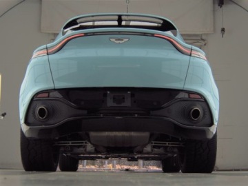 Aston Martin DBX 2021 Aston Martin DBX 2021. 4.0 Benzyna 542KM, zdjęcie 2