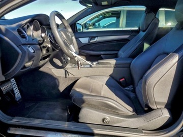 Mercedes Klasa C W205 2015 Mercedes-Benz Klasa C 2015 MERCEDES-BENZ C 250 2.0 Benzyna 241KM, zdjęcie 7