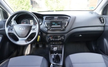 Hyundai i20 II Hatchback 5d Facelifting KAPPA 1.2 MPI 75KM 2019 Hyundai i20 Bezwypadkowy Serwisowany 1-Wlasciciel Grz.FoteleKierownica Lif, zdjęcie 7