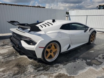 Lamborghini Huracan STO 5.2 V10 640KM 2023 Lamborghini Huracan STO 2023 5.2l 5.2 Benzyna 640KM, zdjęcie 4