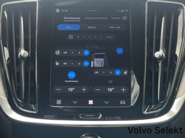 Volvo V60 II  Kombi Facelifting 2.0 B4 197KM 2023 Volvo V60 FV23% SalonPL B4D Plus Dark LED ACC Pilo, zdjęcie 25
