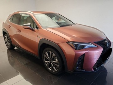 Lexus UX Crossover Facelifting 2.0 300h 199KM 2025 Od ręki - 300h F Sport 2.0 Hybrid Dynamic Force 199KM | Podgrzewane fotele!, zdjęcie 2