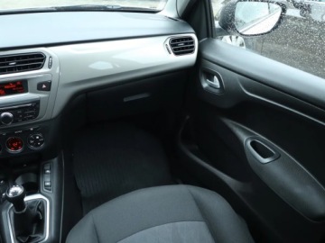 Citroen C-Elysee II Sedan Facelifting 1.2 PureTech 82KM 2019 Citroen C-Elysee 1.2 PureTech, Salon Polska, zdjęcie 7