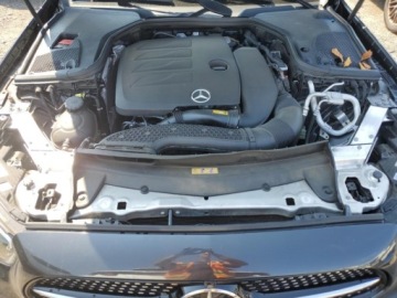 Mercedes Klasa E W213 2021 Mercedes-Benz Klasa E 350, 2021r., 4x4, 2.0L 2.0 Benzyna 255KM, zdjęcie 10