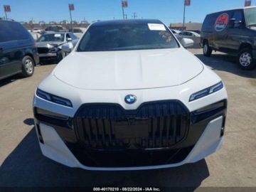 BMW 2023 BMW Seria 7 2023r, 740I, 3.0L 3.0 Benzyna 335KM, zdjęcie 2