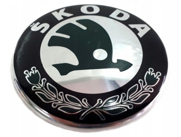 SKODA ZNAK NA KRYT KAPOTA 90 MM