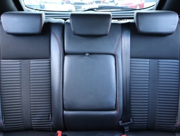 Alfa Romeo Giulietta Nuova II Hatchback 5d 2.0 JTD 16v 170KM 2013 Alfa Romeo Giulietta 2.0 JTDM, Salon Polska, zdjęcie 9