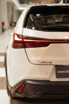 Lexus UX 2024 Lexus UX 300h F Sport Design AWD 2.0 Hybryda 152KM, zdjęcie 27