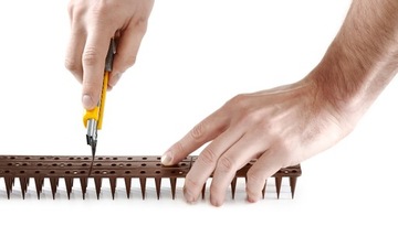 ПОЛОСКА ВЫСОТОЙ 3СМ ДЛЯ ПТИЦ, ГОЛУБЕЙ, КОШЕК, КУЗНИЦ, ИСКРЫ, ДЛИННАЯ. 50 см ЧЕРНЫЙ ЦВЕТ