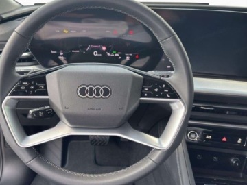 Audi Q5 II SUV Facelifting 2.0 40 TDI 204KM 2025 AUDI Q5 TDI quattro Suv 2.0 204KM 2025, zdjęcie 6