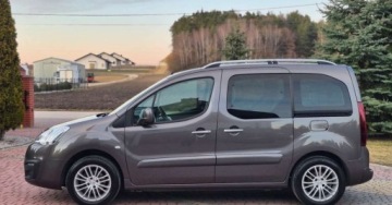 Citroen Berlingo II Van Facelifting 2015 1.6 BlueHDi 100KM 2016 Citroen Berlingo Citroen Berlingo Multispace BlueHDi 100 SELECTION 1.6, zdjęcie 2