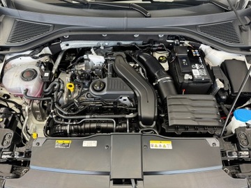 Volkswagen T-Roc I SUV Facelifting 1.5 TSI ACT 150KM 2023 Volkswagen T-Roc Life / Podgrzewane fotele / Kamer, zdjęcie 17