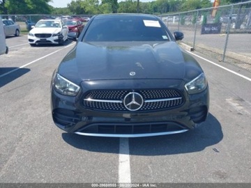 Mercedes Klasa E W213 2021 Mercedes-Benz Klasa E 2021 Mercedes-Benz E-Class E 350 4MATIC Sedan 2.0, zdjęcie 11