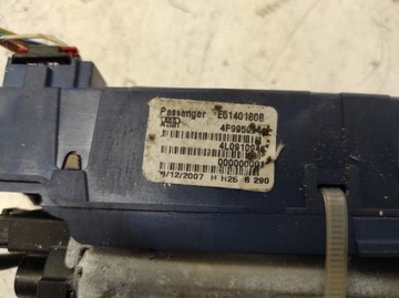 AUDI Q7 4L 05- VZPĚRA/TLAKOVAČ KRYT KUFRU 4L0910945