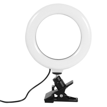 Lampa wypełniająca konferencyjna z pierścieni