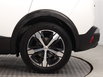 Peugeot 3008 II Crossover 1.2 PureTech 130KM 2019 Peugeot 3008 1.2 PureTech, Salon Polska, zdjęcie 13