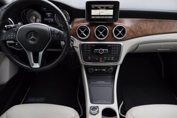 Mercedes GLA I Off-roader 1.6 200 156KM 2014 Mercedes GLA GLA 200, Salon Polska, Automat, zdjęcie 11
