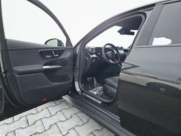 Mercedes GLC C254/X254 Coupe 2.0 200 204KM 2025 Mercedes-Benz GLC 2.0 Benzyna 204KM, zdjęcie 9