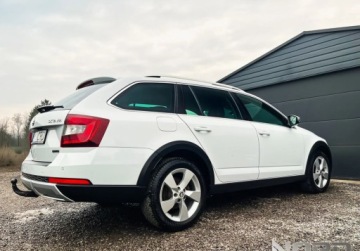 Skoda Octavia III Scout 2.0 TDI 184KM 2017 Skoda Octavia Bezwypadkowa, Scout FV23, DSG, 4x4, Kredytowanieleasing, gw., zdjęcie 8