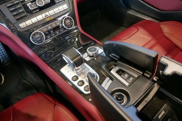 Mercedes SL R231 Roadster Facelifting AMG 5.5 63 AMG 585KM 2016 Mercedes-Benz SL SL 63 AMG V8 Biturbo 585KM Radar Pneumatyka Harman-Kardon, zdjęcie 26