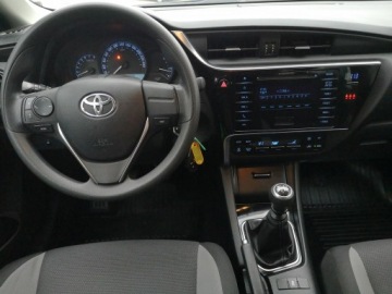 Toyota Auris II Touring Sports Facelifting 1.6 Valvematic 132KM 2015 Toyota Auris 1.6 Benzyna 132KM # Salon PL # LIFT #, zdjęcie 12