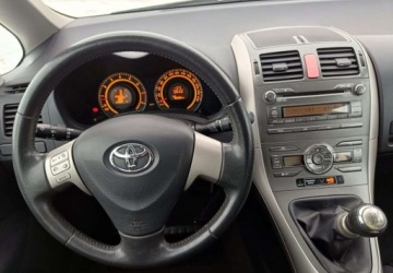 Toyota Auris I Hatchback 1.4 i 16V VVT-i 97KM 2007 Toyota Auris Toyota Auris 1.4 VVT-i 1.4 Benzyna 97KM, zdjęcie 34