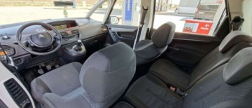 Citroen C4 Picasso I 1.6 VTi 120KM 2010 Citroen C4 Picasso Citroen C4 Picasso VTi 120 Attraction 1.6 Benzyna, zdjęcie 15