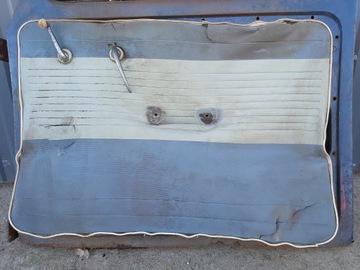 VW Beetle Grandfather — правая дверь, толщина стойки 60-64