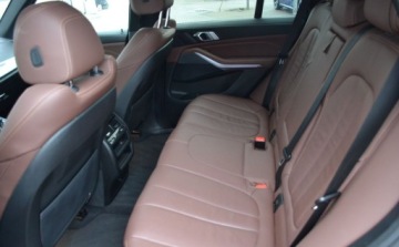 BMW X5 G05 SUV 2.0 25d 231KM 2021 BMW X5 25d xDrive M Sport Dealer BMW Bonkowscy Gorzow Wlkp. 2.0 Diesel, zdjęcie 9