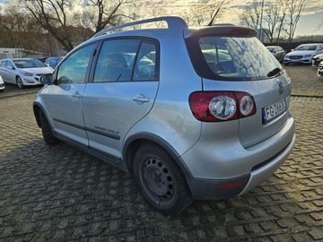 Volkswagen Golf Plus I 1.6 i 102KM 2007 Volkswagen Golf Plus 1,6 benzyna 102KM cross, zdjęcie 2