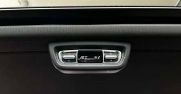 Mercedes Klasa V W447 Długi Facelifting 2.0 300d 237KM 2023 Mercedes-Benz Klasa V V300d AMG Line Dlugi 7 miejsc Kamera360 Tempomat Naw, zdjęcie 25