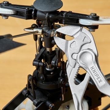 Мини-клещи-разводной ключ XS, длина 100 мм KNIPEX 86 04 100