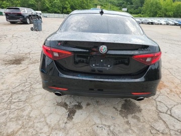 Alfa Romeo Giulia II Sedan Facelifting 2.0 Turbo 280KM 2021 Alfa Romeo Giulia Sport 2021 2.0l 2.0 Benzyna 280KM, zdjęcie 2