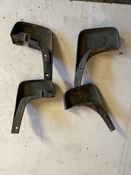 ZÁSTĚRKY KOMPLET 4 PŘEDNÍ ZADNÍ DAIHATSU TERIOS II