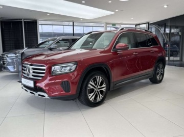 Mercedes GLB SUV 2.0 200d 150KM 2023 Mercedes-Benz GLB 200 d 8G-DCT Kamera 360 Hak Nawigacja LED Salon Pol