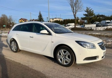Opel Insignia I Sports Tourer 2.0 CDTI ECOTEC 130KM 2010 Opel Insignia 2,0 Diesel 130 KM, Full Opcja 2.0 Diesel 130KM, zdjęcie 4