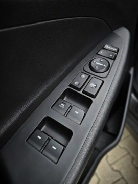 Hyundai Tucson III SUV 1.6 T-GDI 177KM 2016 Hyundai Tucson 1.6 Benzyna 177KM, zdjęcie 15